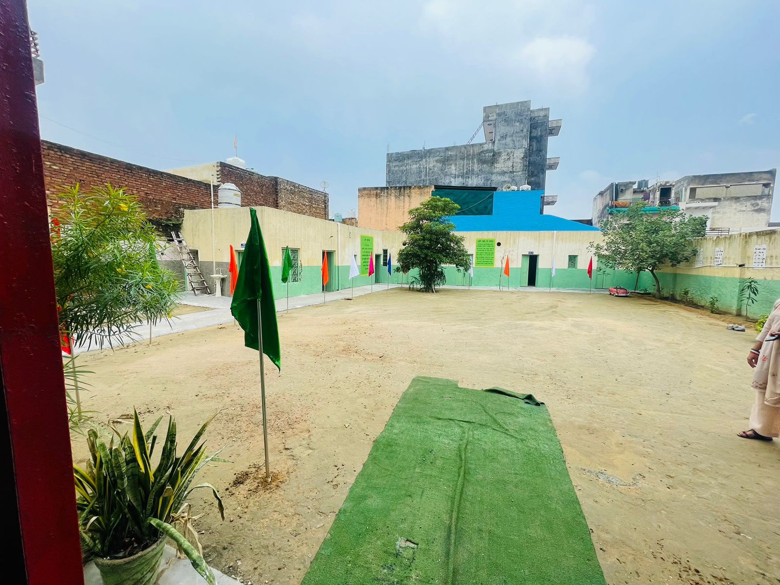 School Life - Image 7